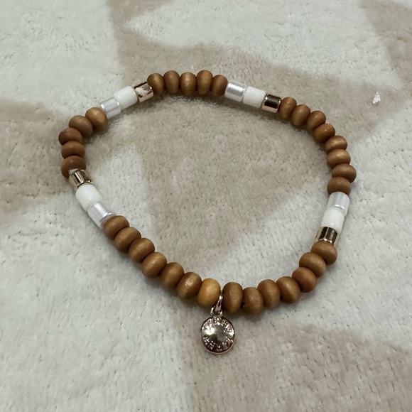 NWOT j crew mixed bead wood bracelet - Picture 1 of 1